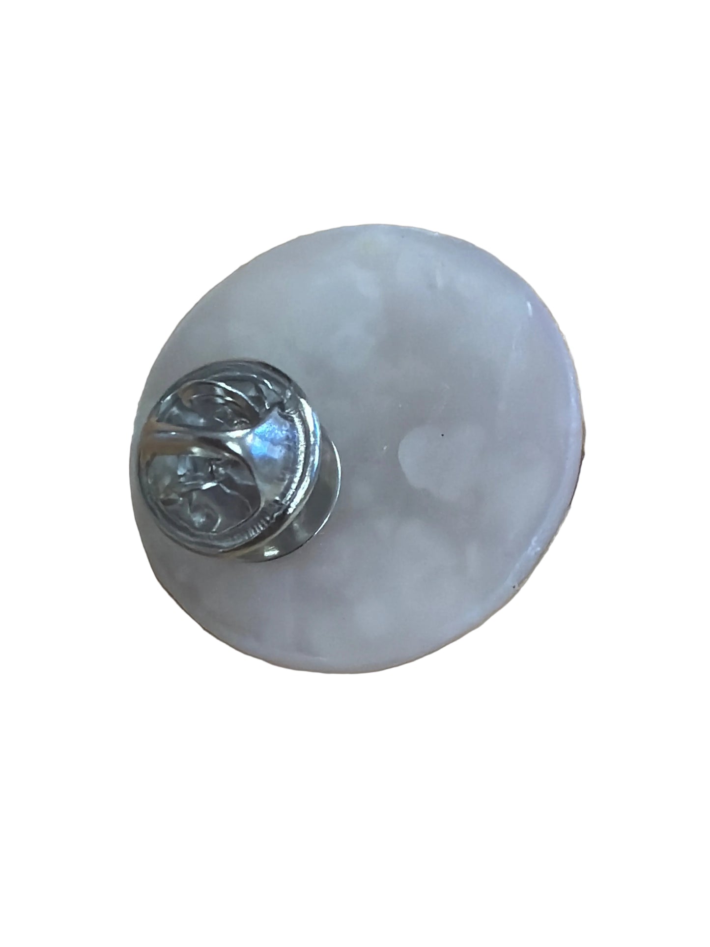Arrière du pin’s chocolatine rond blanc